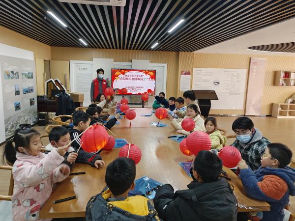 花燈映古鎮 創意迎新年——長臨河鎮舉辦傳統花燈制作與文化藝術交流活動